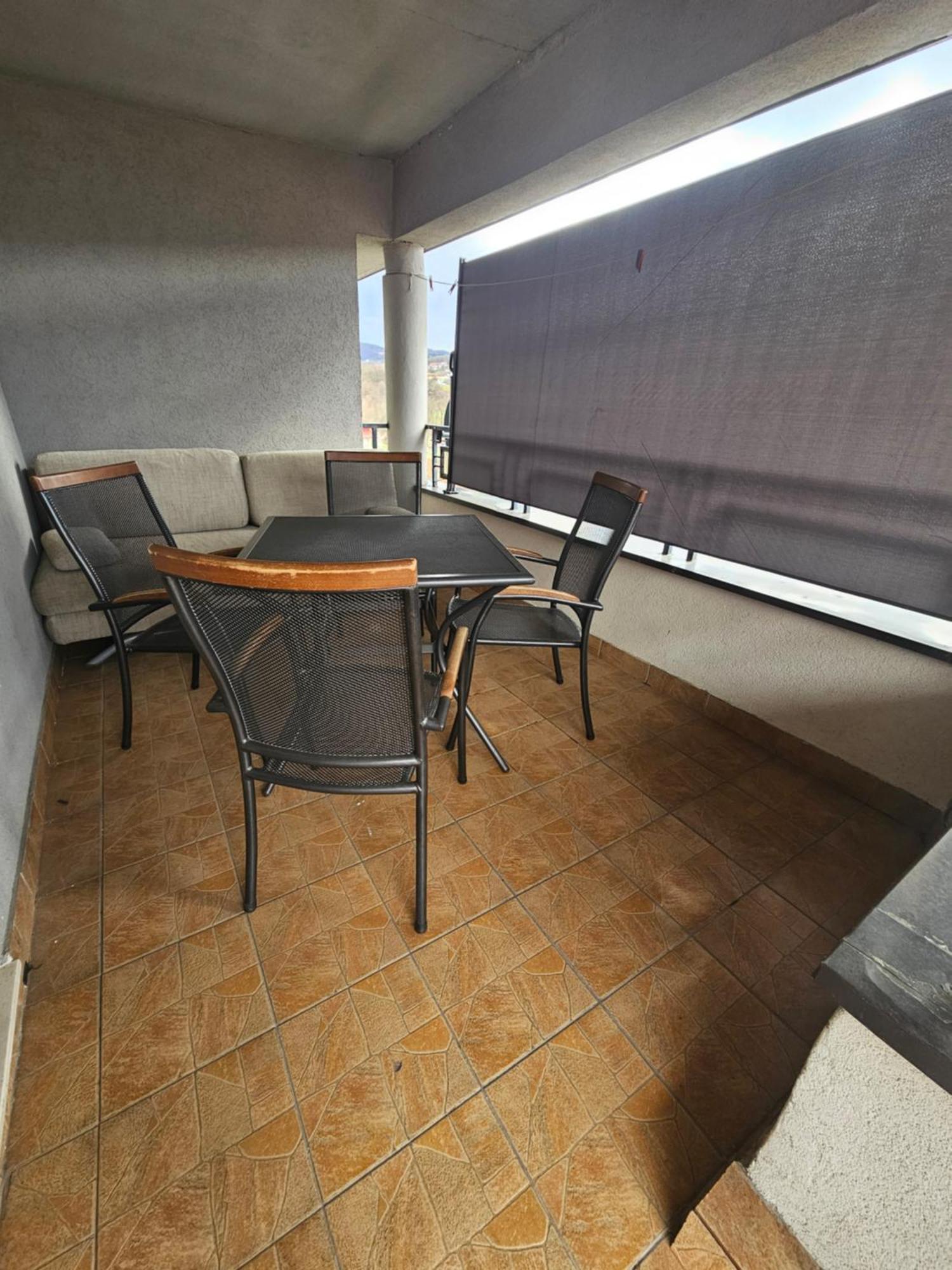 Apartman Ellye Lukavica Ngoại thất bức ảnh
